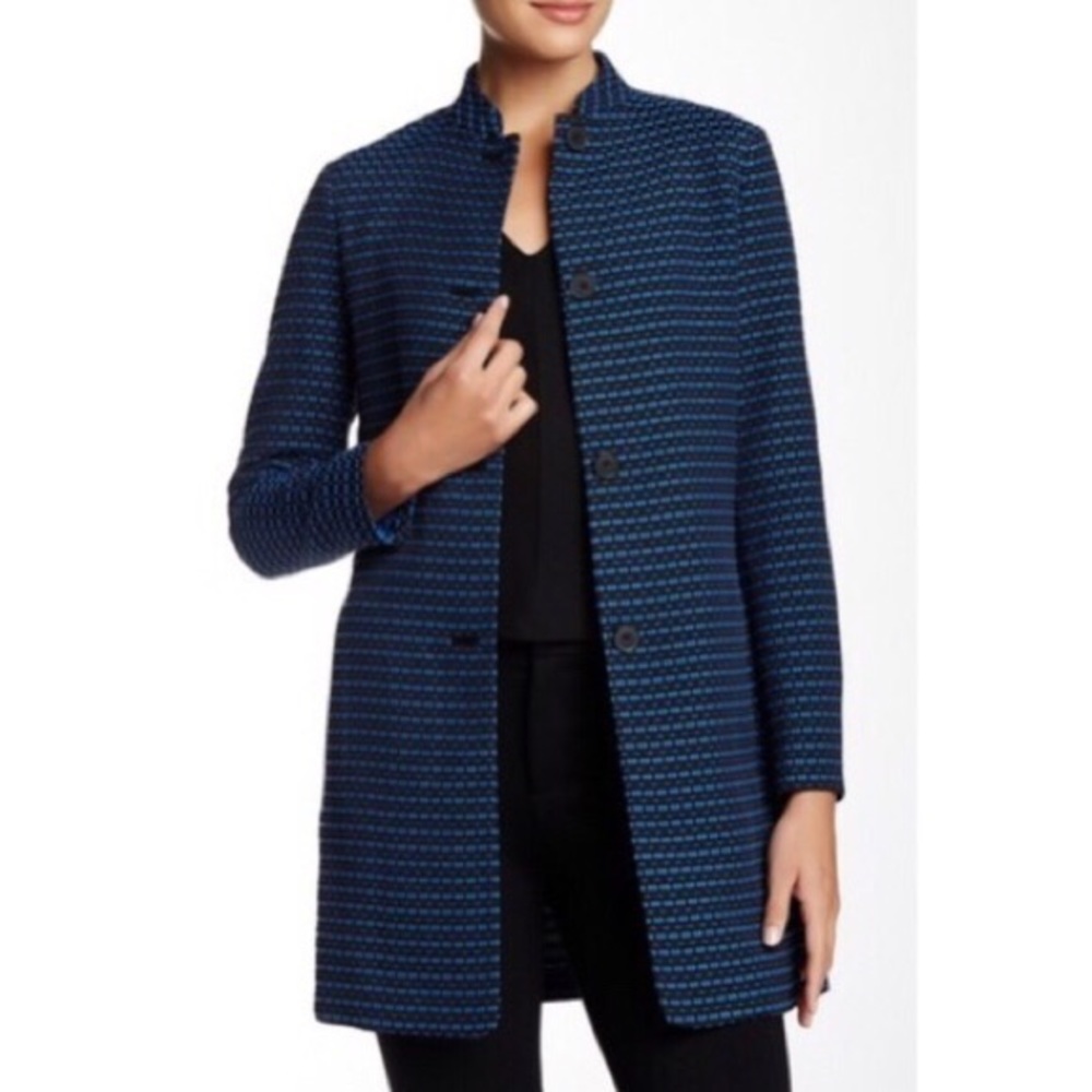 LOOKING FOR THIS JACKET!!!